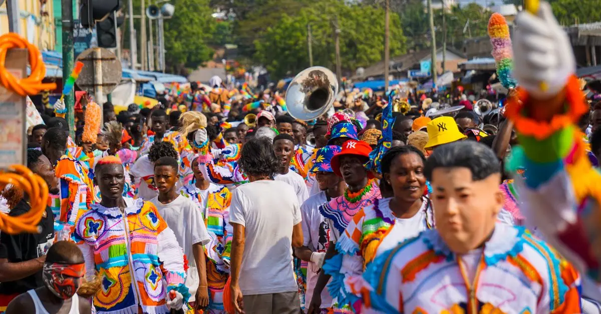 10 Traditions Locales à Découvrir en Voyage