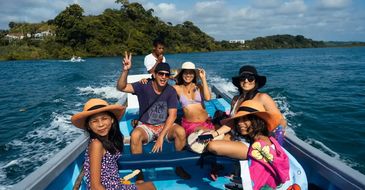 10 Astuces Indispensables pour Optimiser Votre Voyage Écotourisme